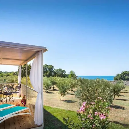 Nyaraló Mobilehomes In Novigrad - Istrien 38463 Dajla
