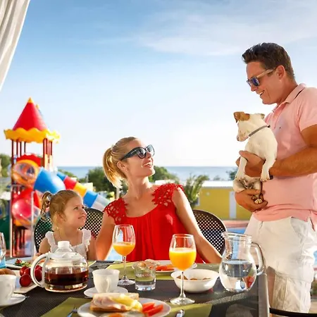 Mobilehomes In Novigrad - Istrien 38463 Nyaraló *